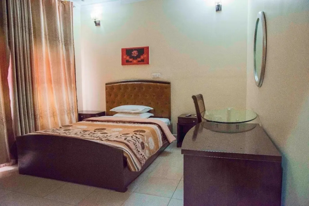 Amaris Hotel