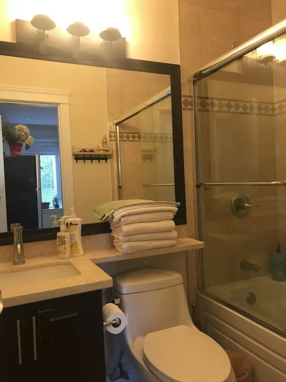 Upper Deer Lake Family Duplex Suite