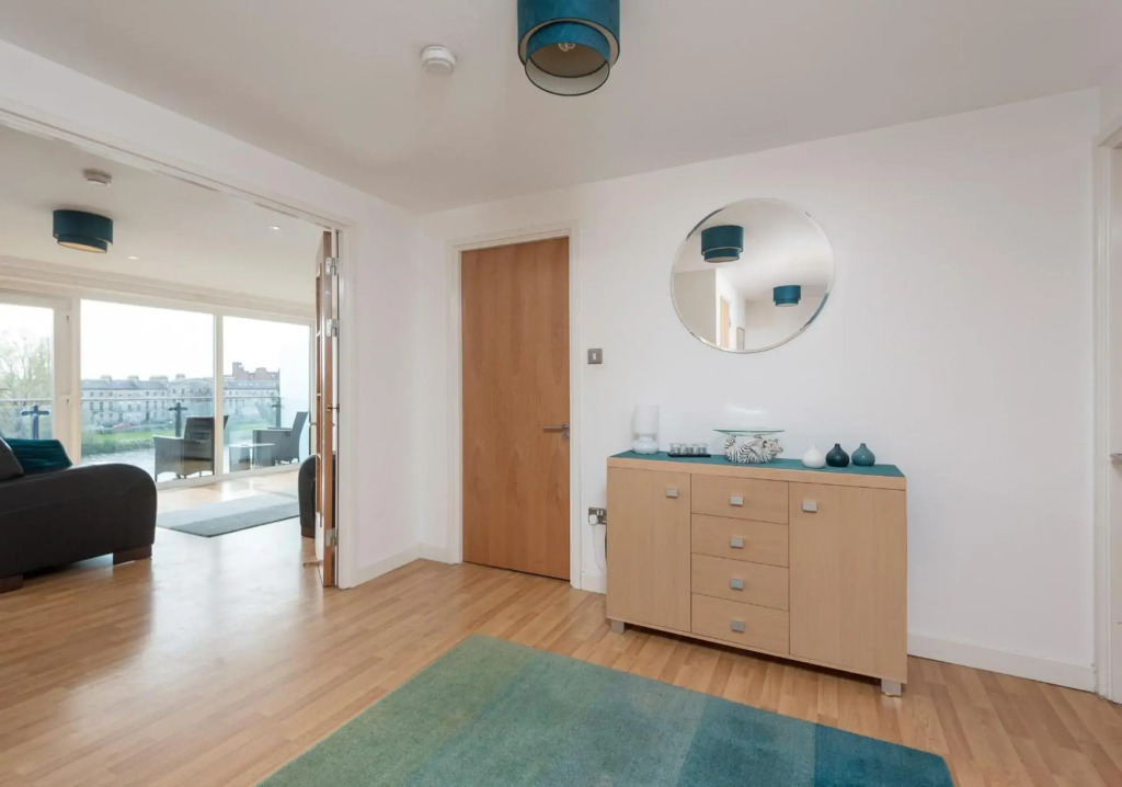 The Metropole Residence