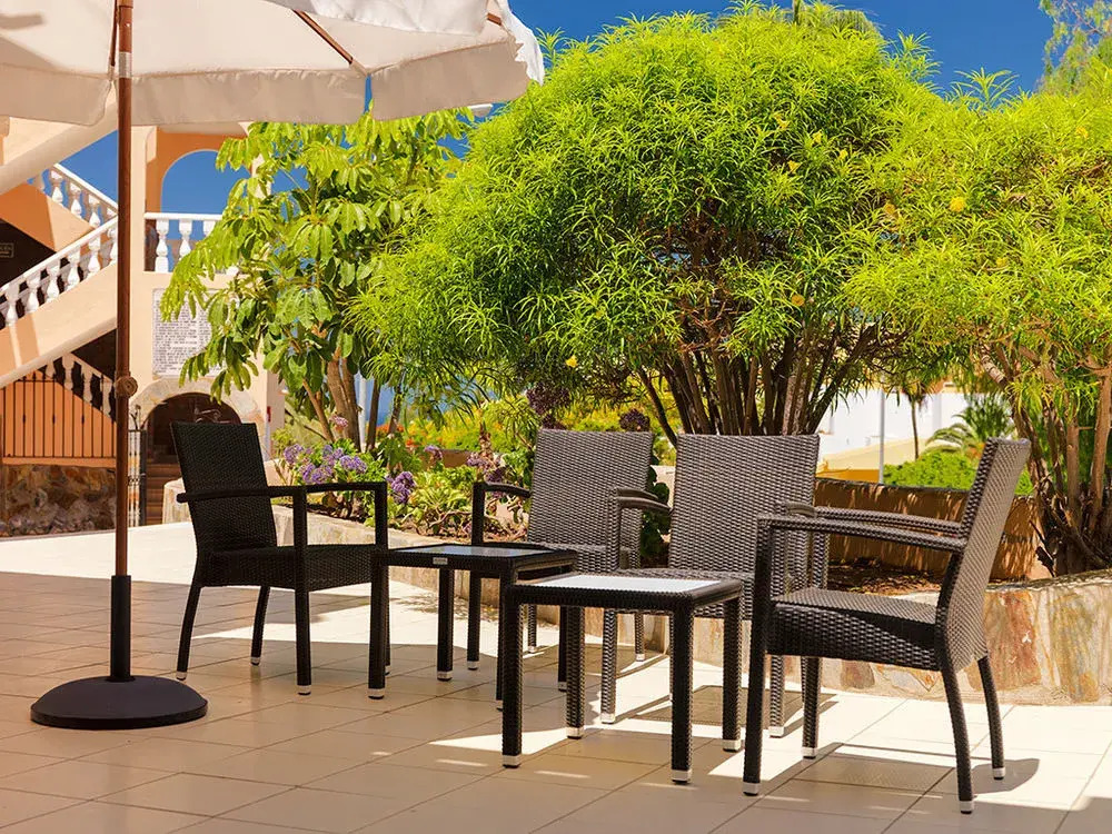 Paradise Court Suites