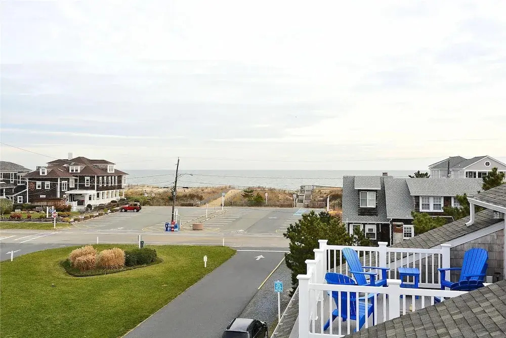 108 Oceanview Prkwy by Long & Foster