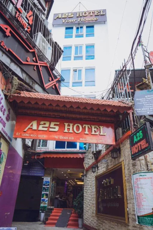 Hotel - Lương Ngọc Quyến