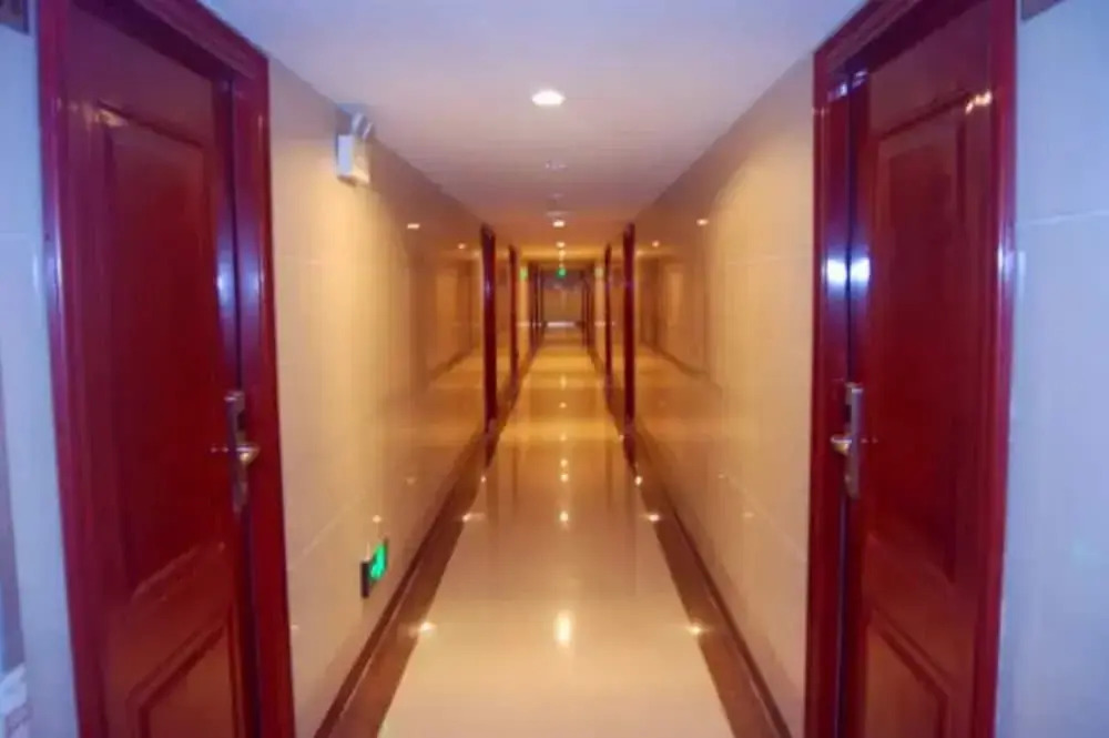 Aohua International Apartment Hotel