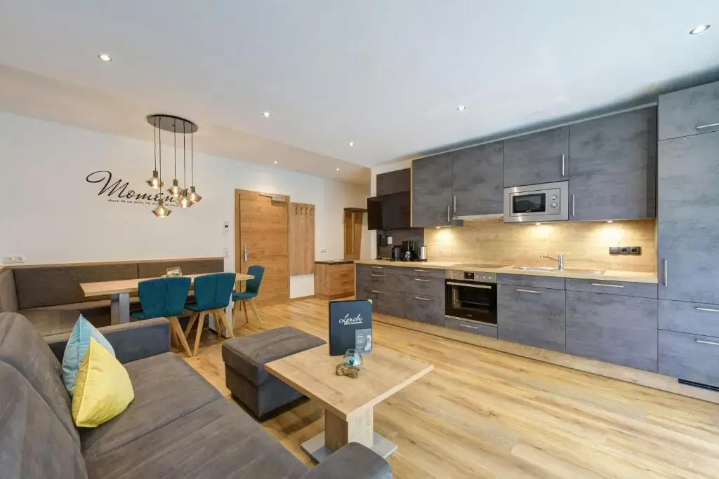 Lerch Suites