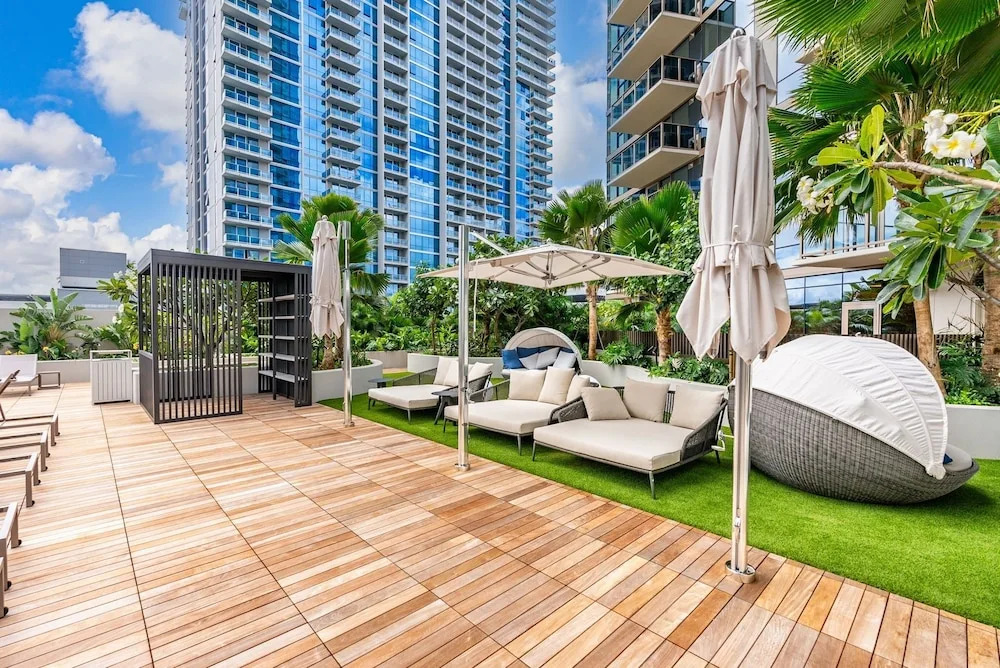 Sky Ala Moana 4005 1 Bedroom Condo by RedAwning