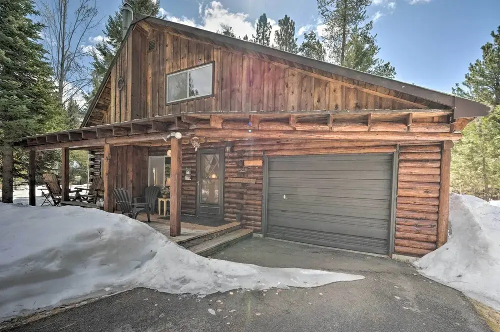 Mccall Rustic Retreat - Walk to Payette Lake!
