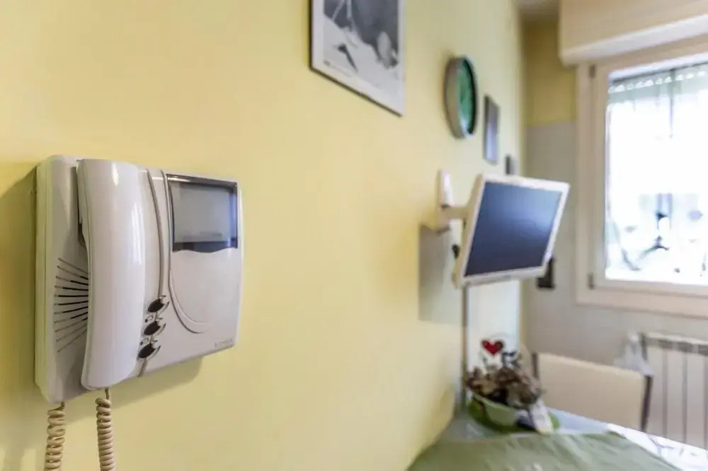 Dossetti in Bologna with 1 bedrooms and 1 bathrooms