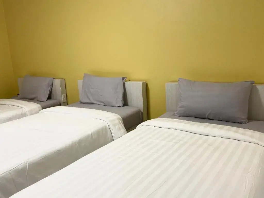 H12, The Stylish Apartment