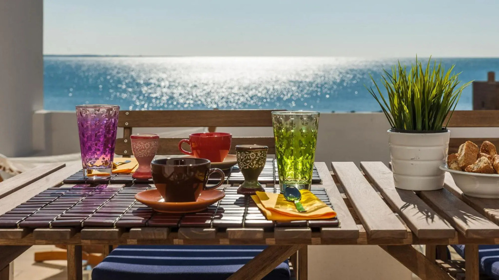 Charming apartment near the historic centre of Gallipoli, with enchanting view on the sea.-APPAR.TO LA BIANCATA