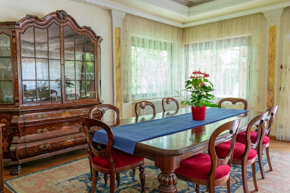 Villa Aurelia Romana