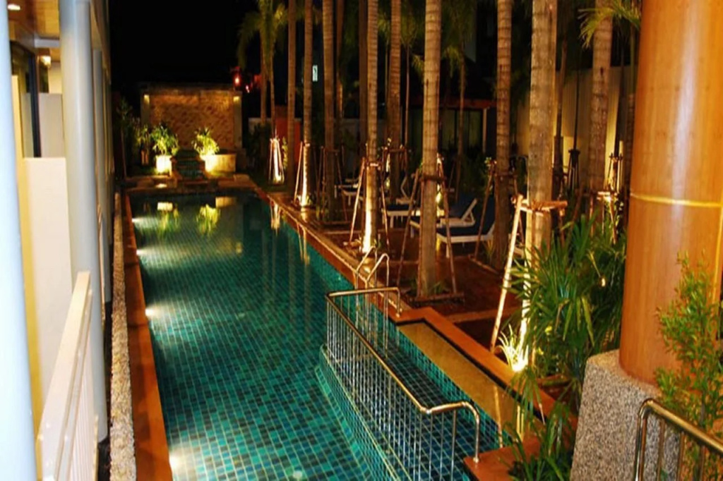 Honey Resort