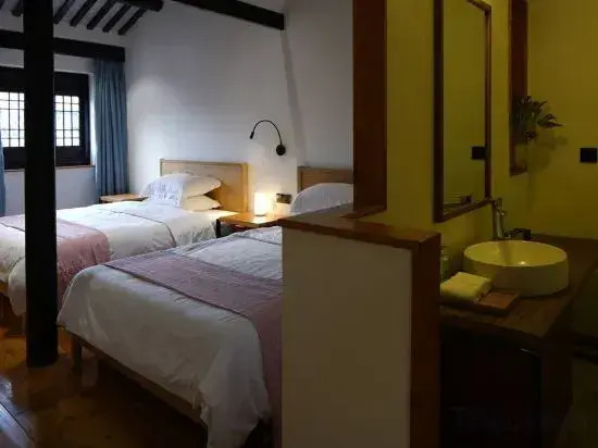 Changshu Jiuzhu Homestay (Shajiabang Scenic Area Branch)