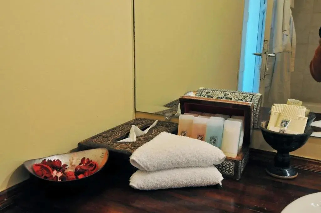 Shulamit Inn