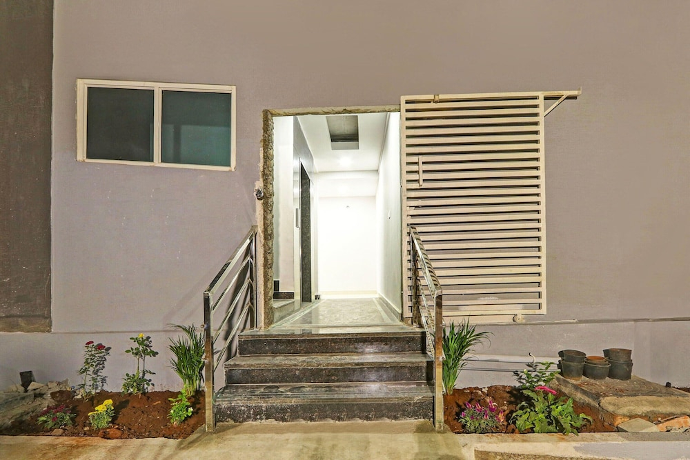 Hotel O JVP Hotels