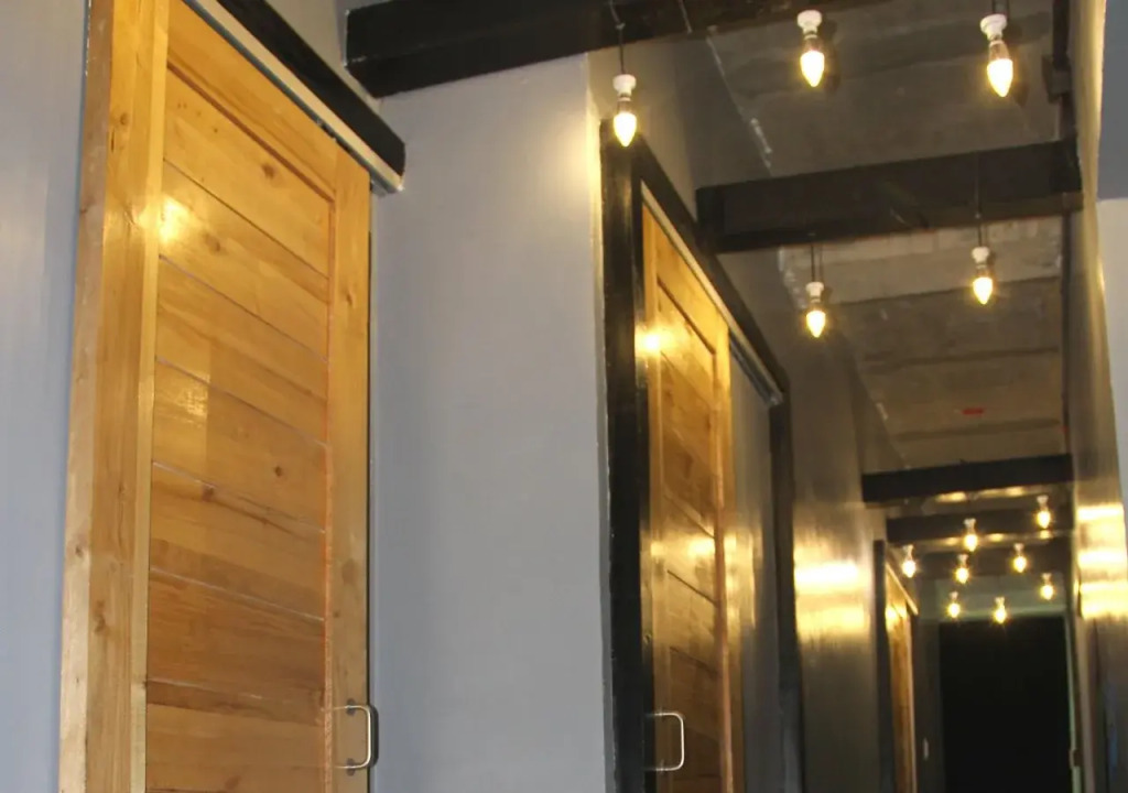 Boracay Box & Ladder Hostel