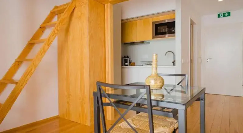 Oporto Home Apartments