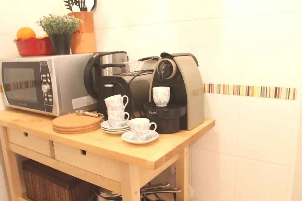 Alfama Charming Apt with 2 Free Bikes By TimeCooler