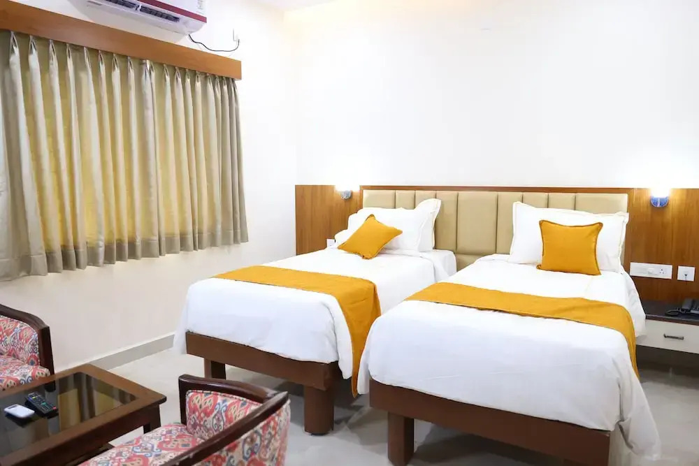 Hotel Nanda Mohan Residency -MSR Manssion Inn