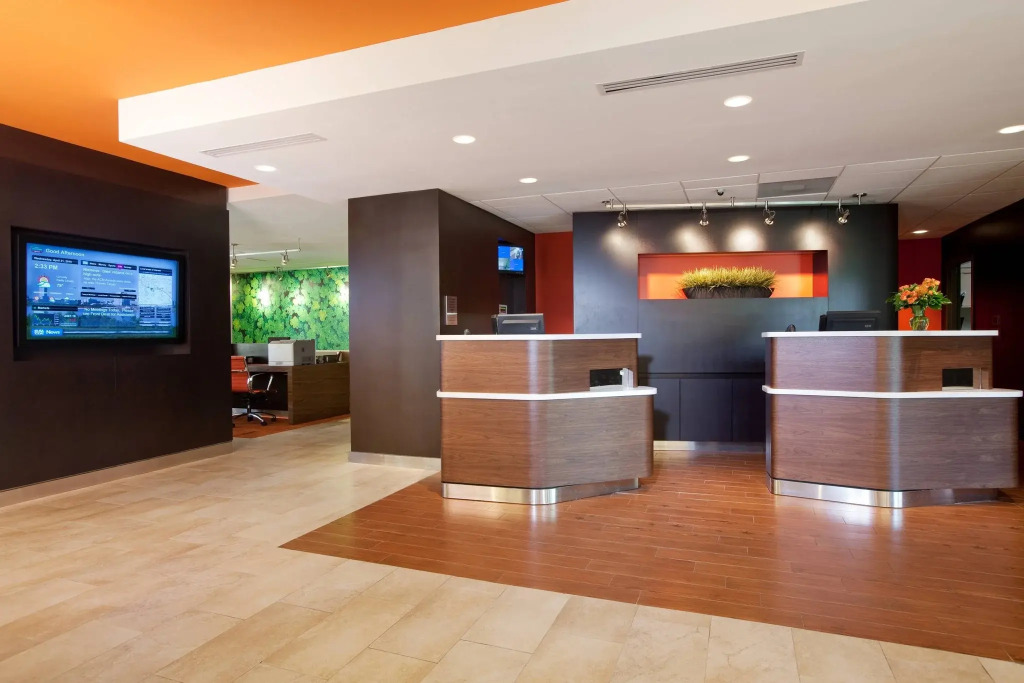 Courtyard by Marriott Baton Rouge Acadian Centre/LSU Area