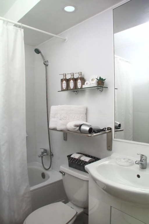 Helvecia Apartments