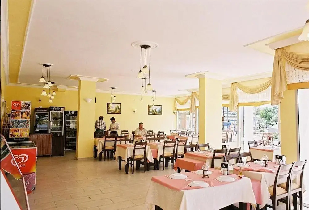 Pasifik Otel