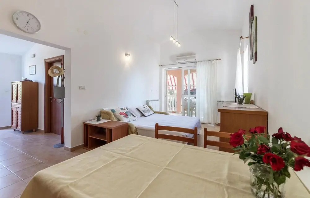 Awesome Apartment in Vodnjan With 1 Bedrooms and Wifi