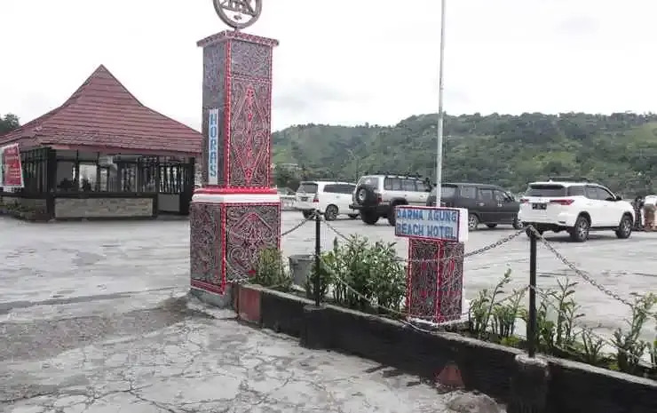 Darma Agung Beach Parapat