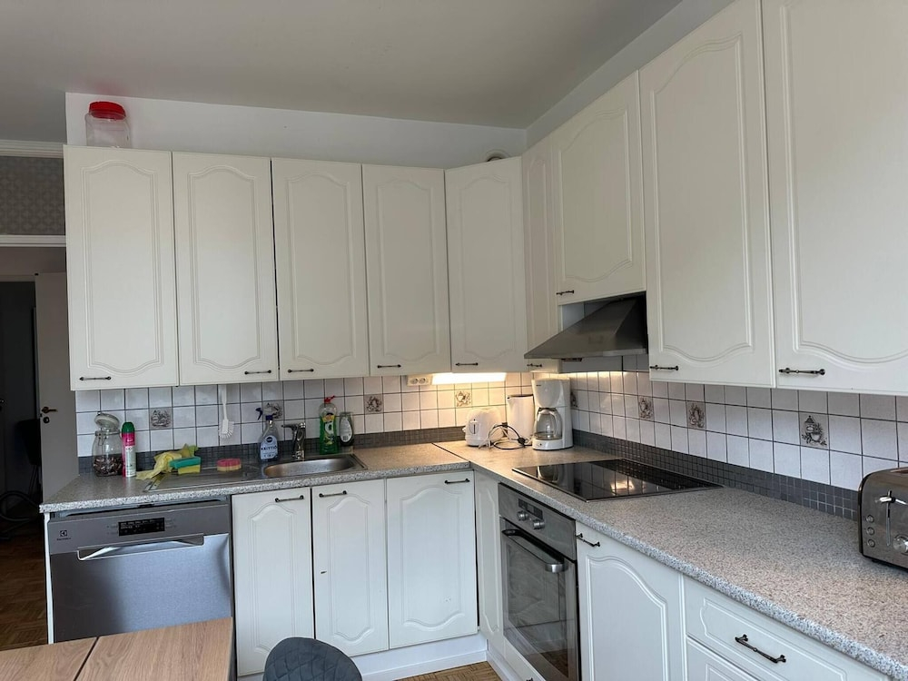 Lovely 2-br 77m2 Apart Pasila-train Station