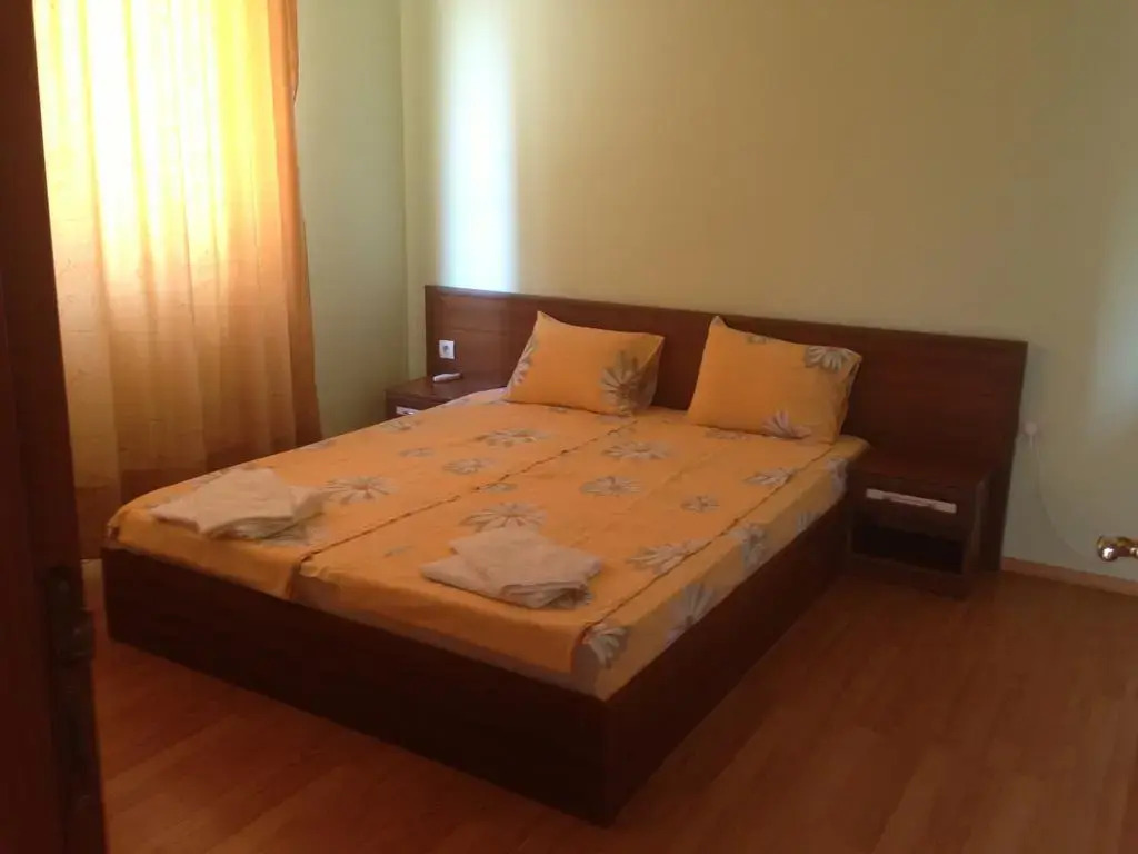 Gardenia Apartments