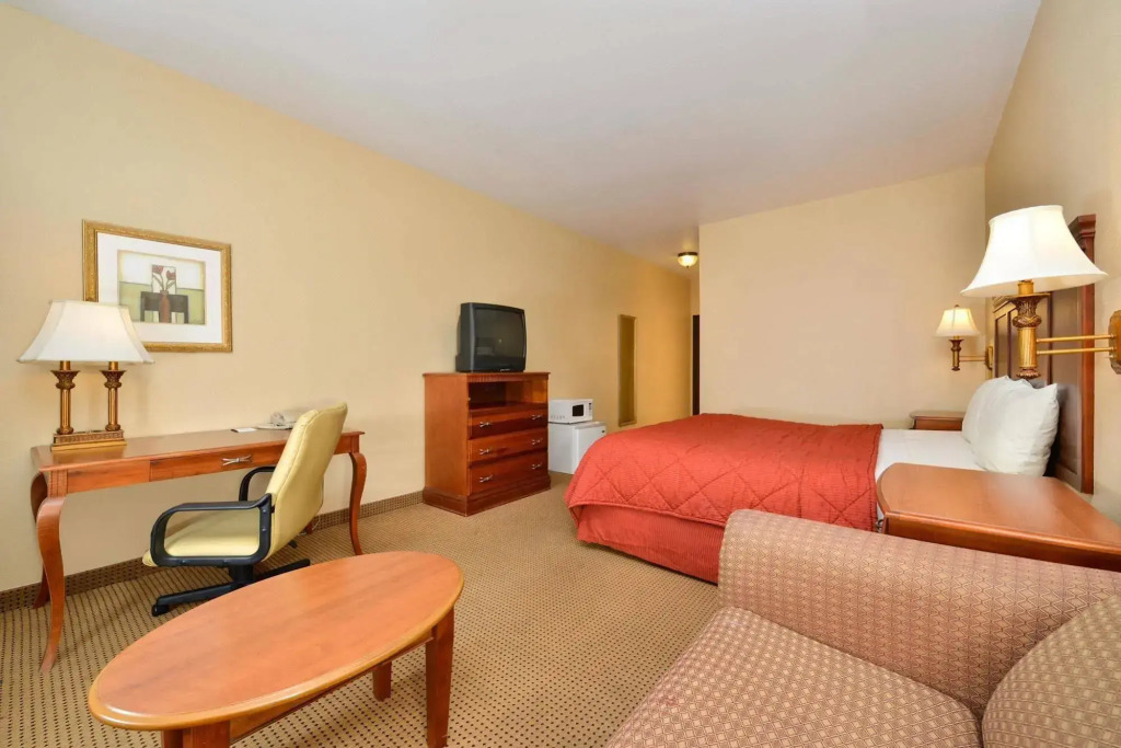 Motel 6-North Richland Hills, TX - Rufe Snow