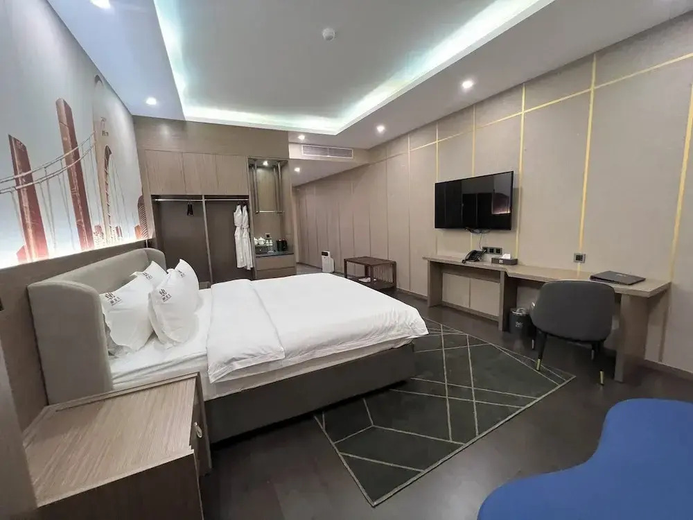 Wah Fu Hotel