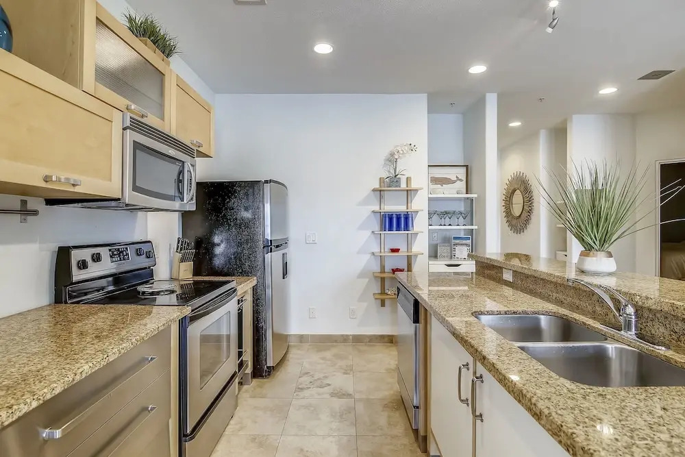 Ocean Grove 301-greta House 3 Bedrooms 2 Bathrooms Apts