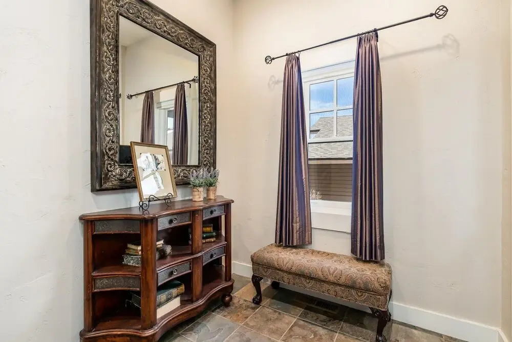 Saddle Ridge V2 3 Bedroom Condo by Moonlight Basin Lodging