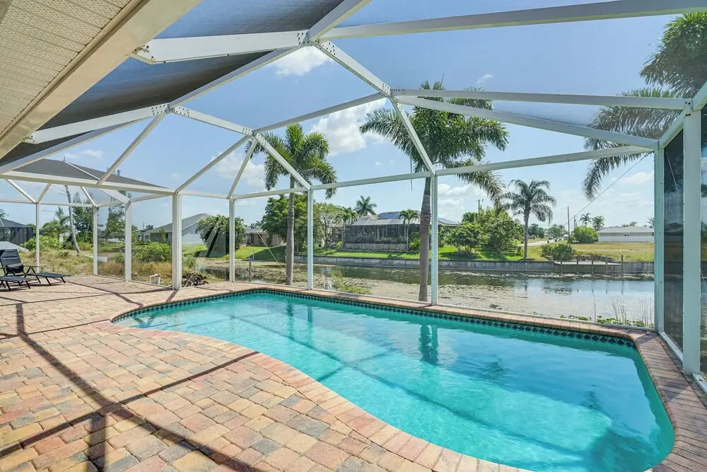 Heated Pool, 1 Mi to Golf! Cape Coral Canal Escape