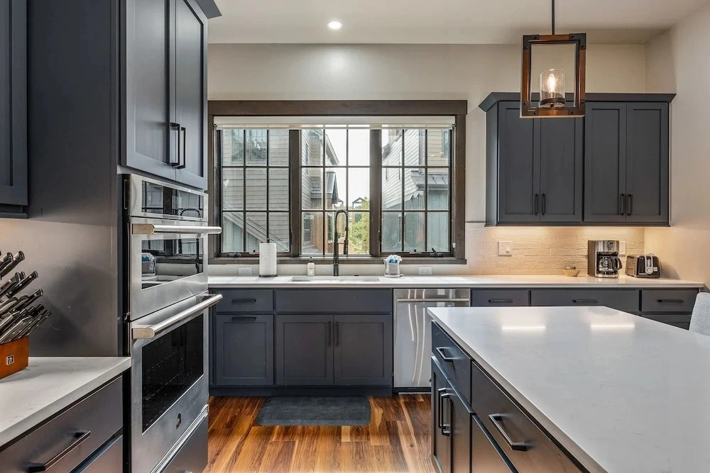 Blue Horizon Chalet 4 Bedroom Home