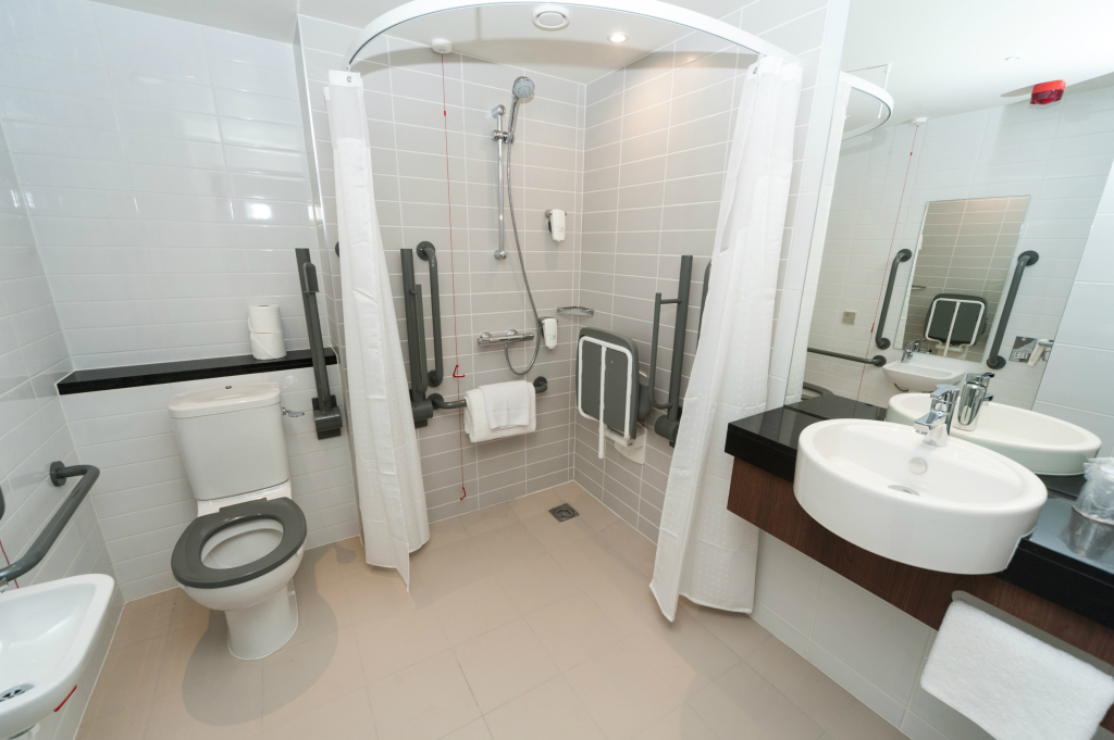 Holiday Inn Express Aberdeen Airport by IHG