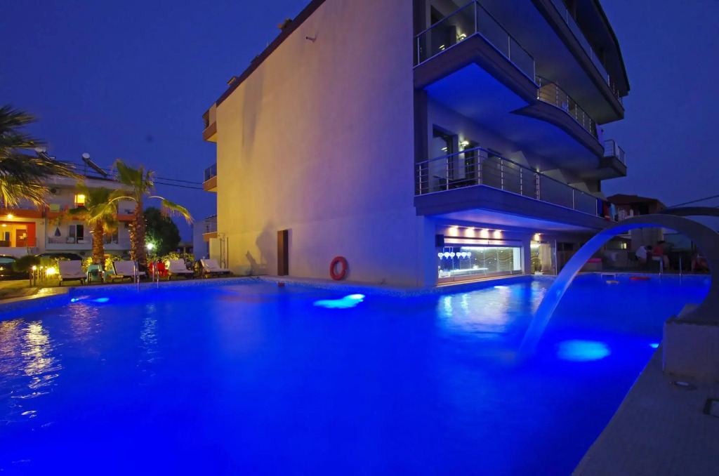 Principal New Leisure Hotel