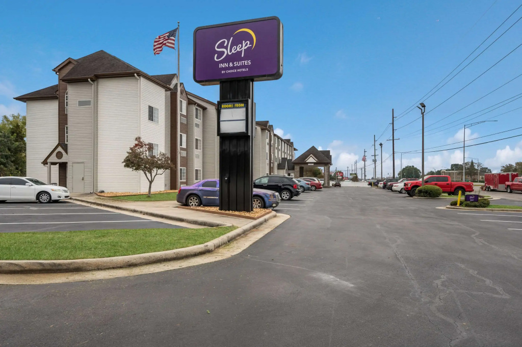 Microtel Inn & Suites by Wyndham
