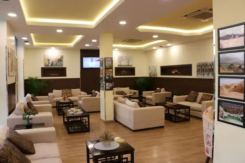 Weekdays Hotel