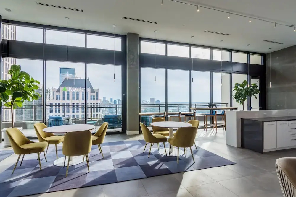CHIC COLLECTION by NOHOTEL on Peachtree