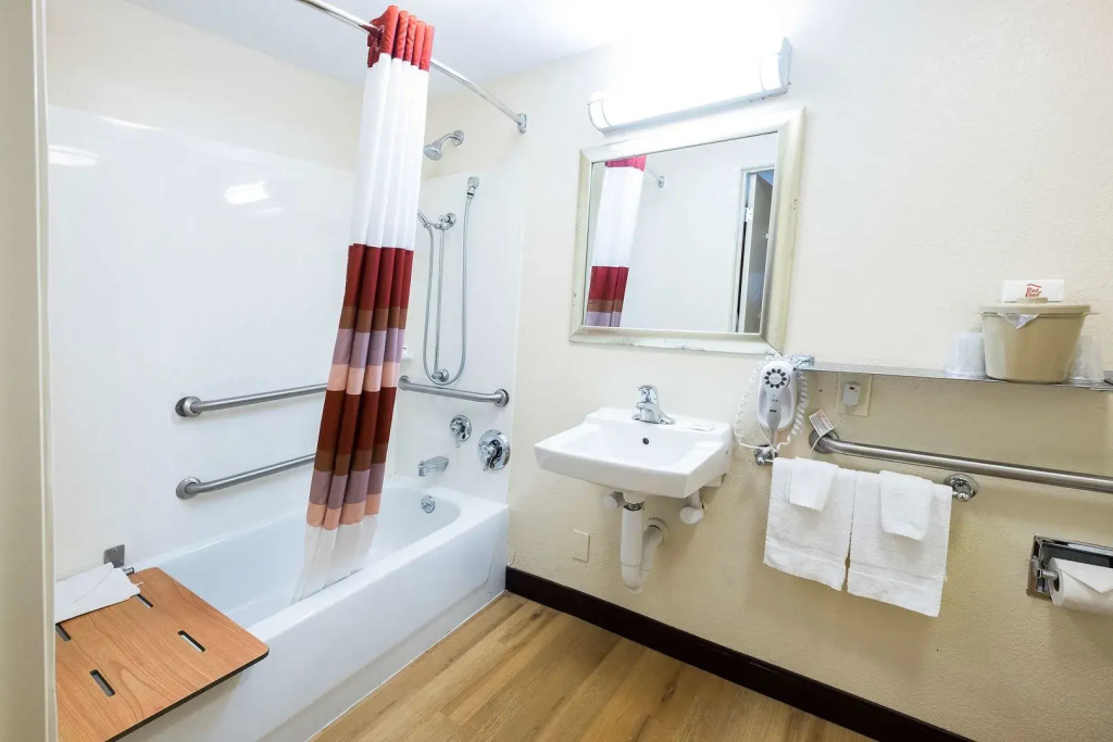 Red Roof Inn Detroit - Roseville St Clair Shores