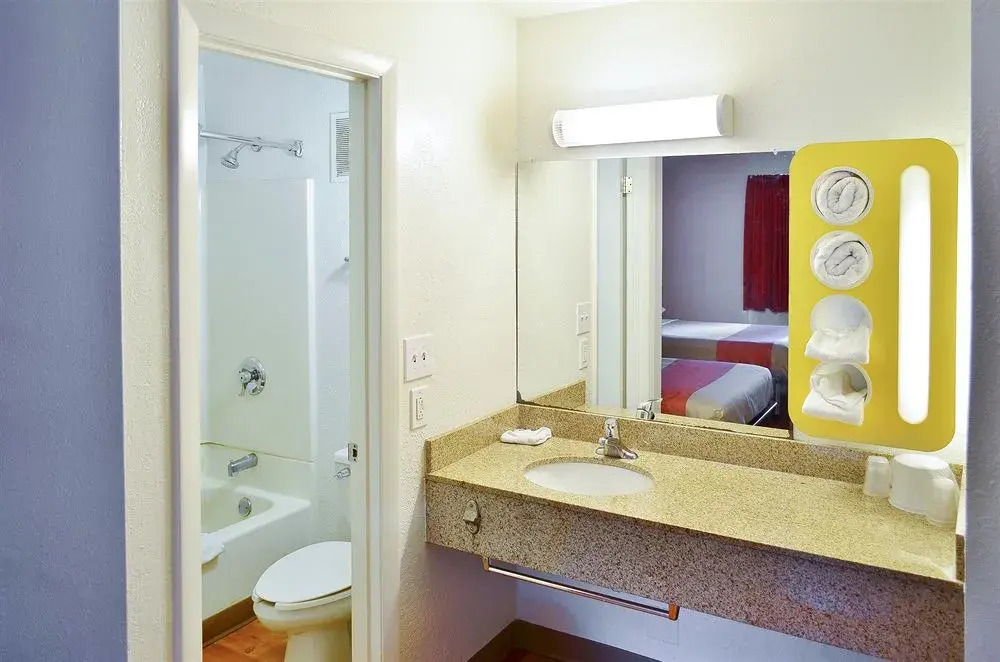 Motel 6 Boston South - Braintree