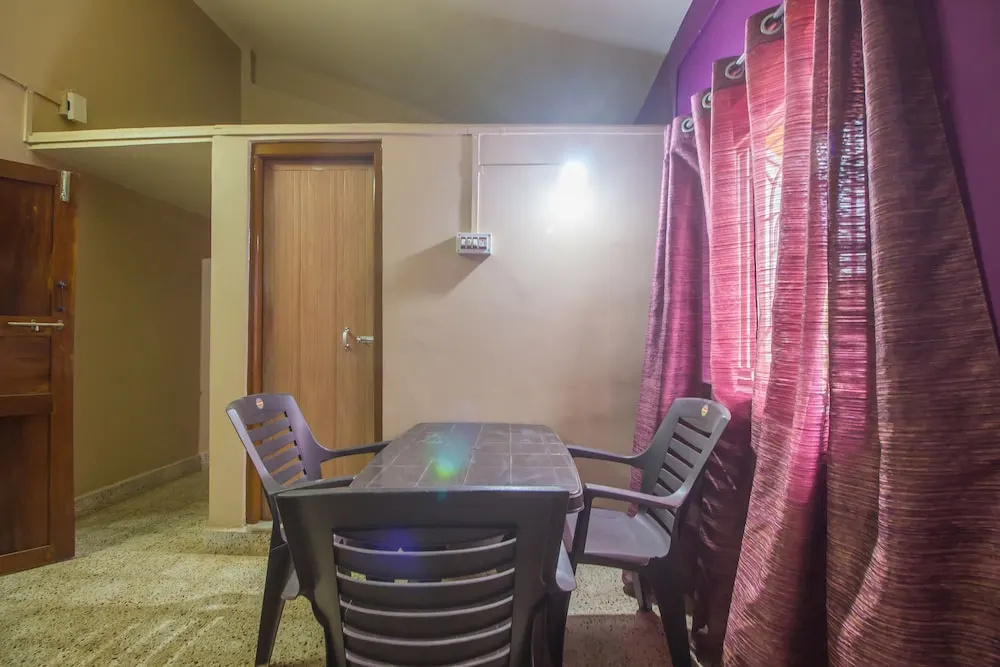 OYO 19876 Home Classic 2BHK Near Carmona Beach