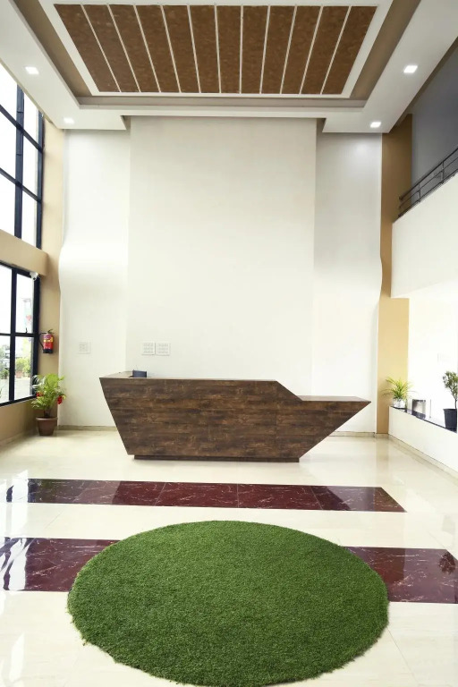 Hotel Girija