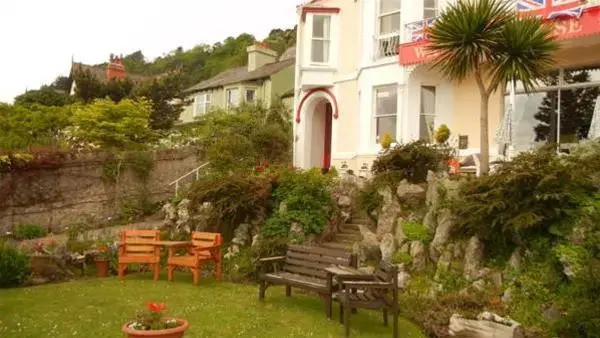 Warwick Hotel