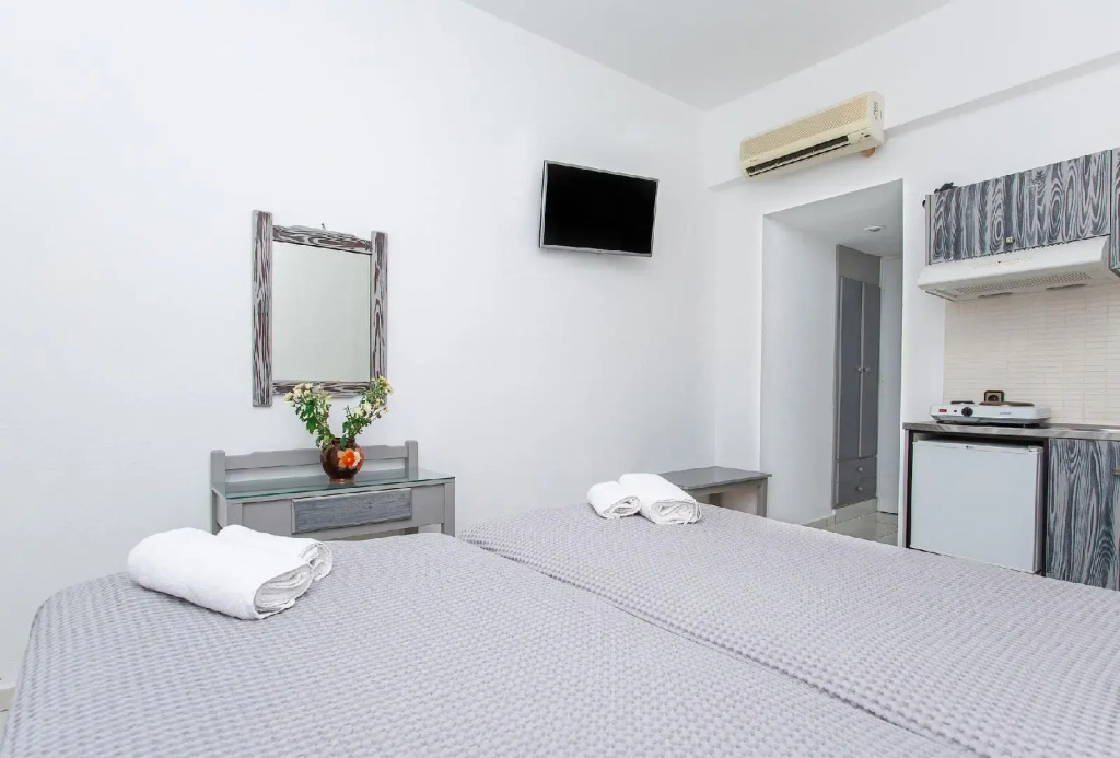 Hermes Hotel