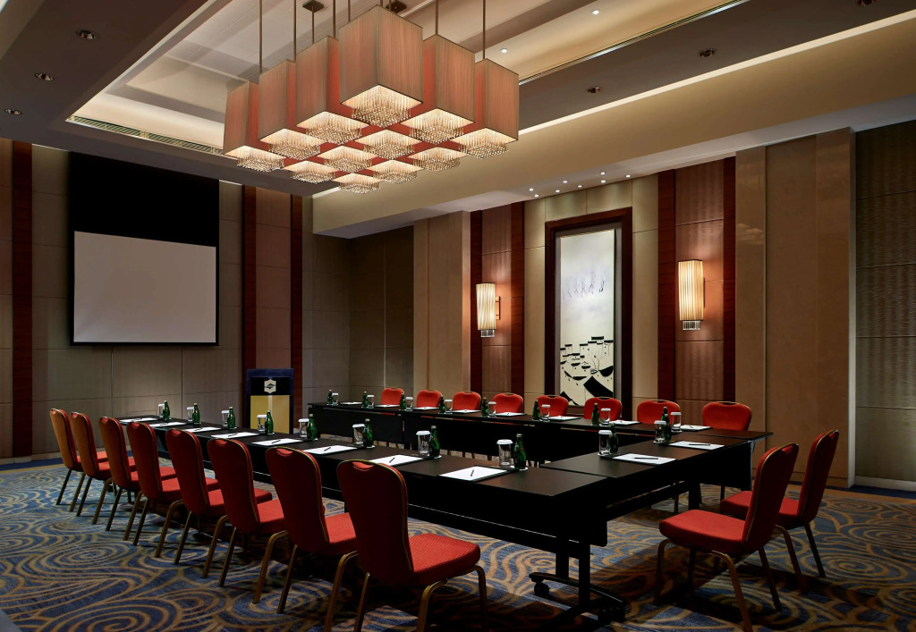 Shangri-La Nanchang丨Adjacent to Pavilion Prince Teng Prime river view