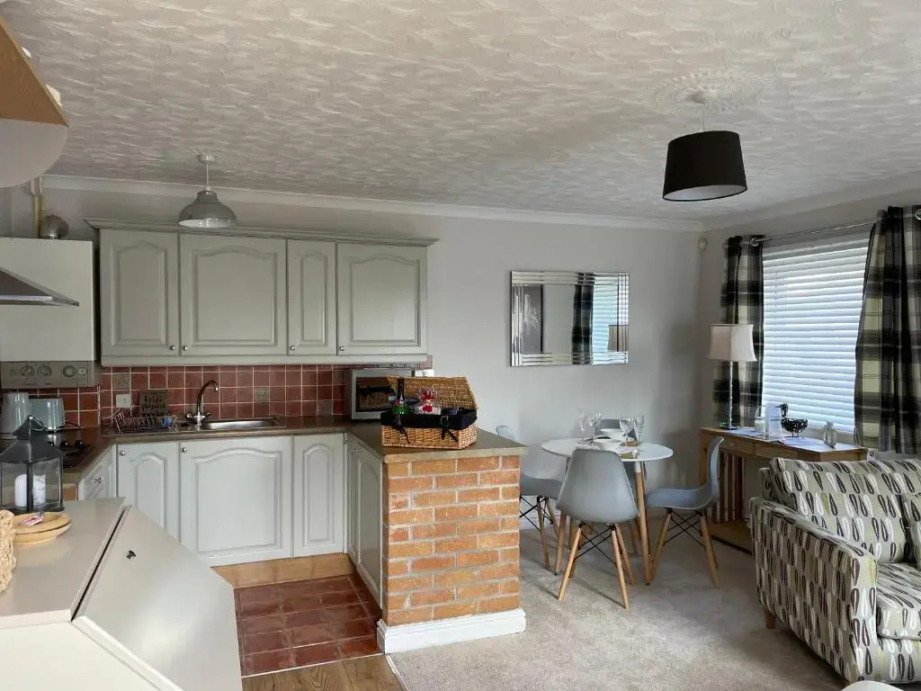 The Cwtch - a Self Contained One Bedroom Annex (Adults Only)