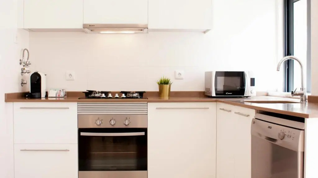 Anas Apartments