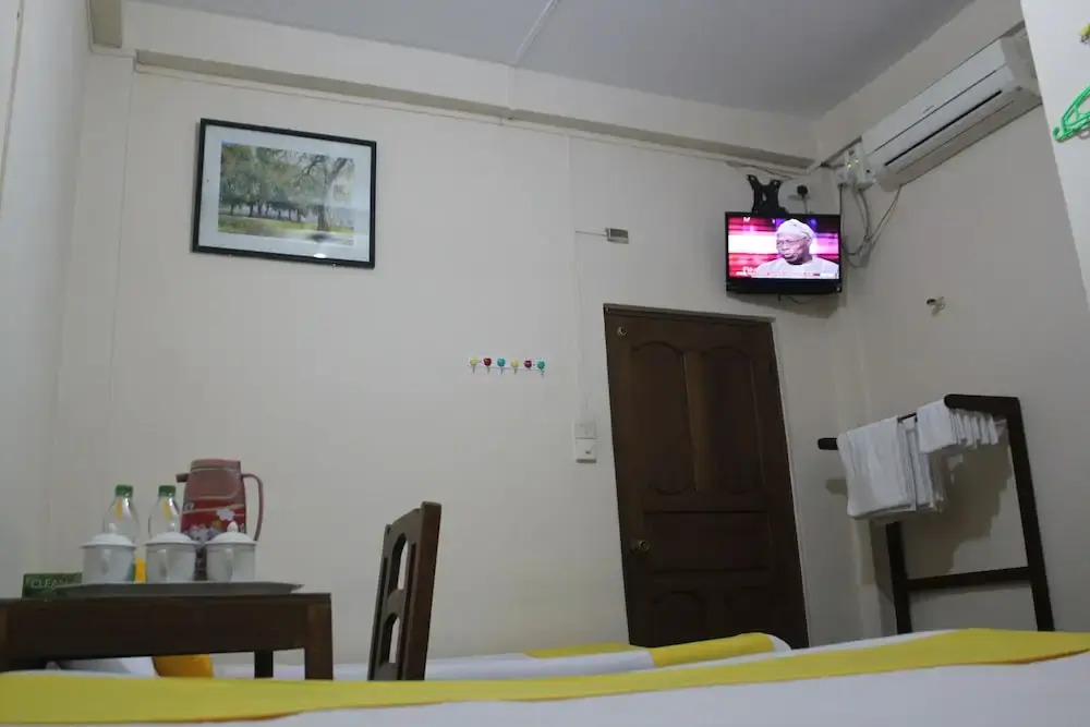 Mother Land Inn 2